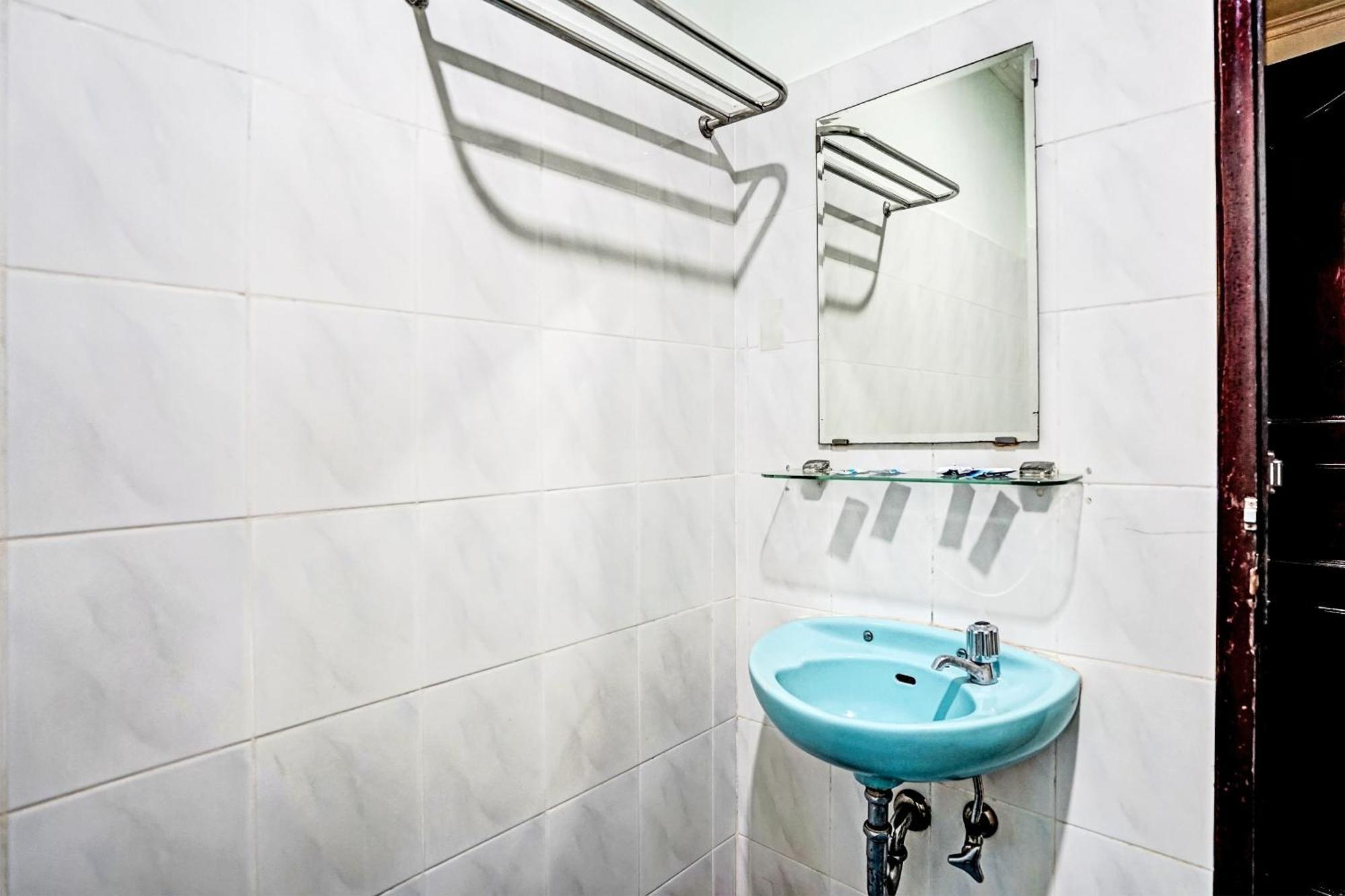 Super Oyo 91805 Hotel Wisma Bari Palembang Zewnętrze zdjęcie