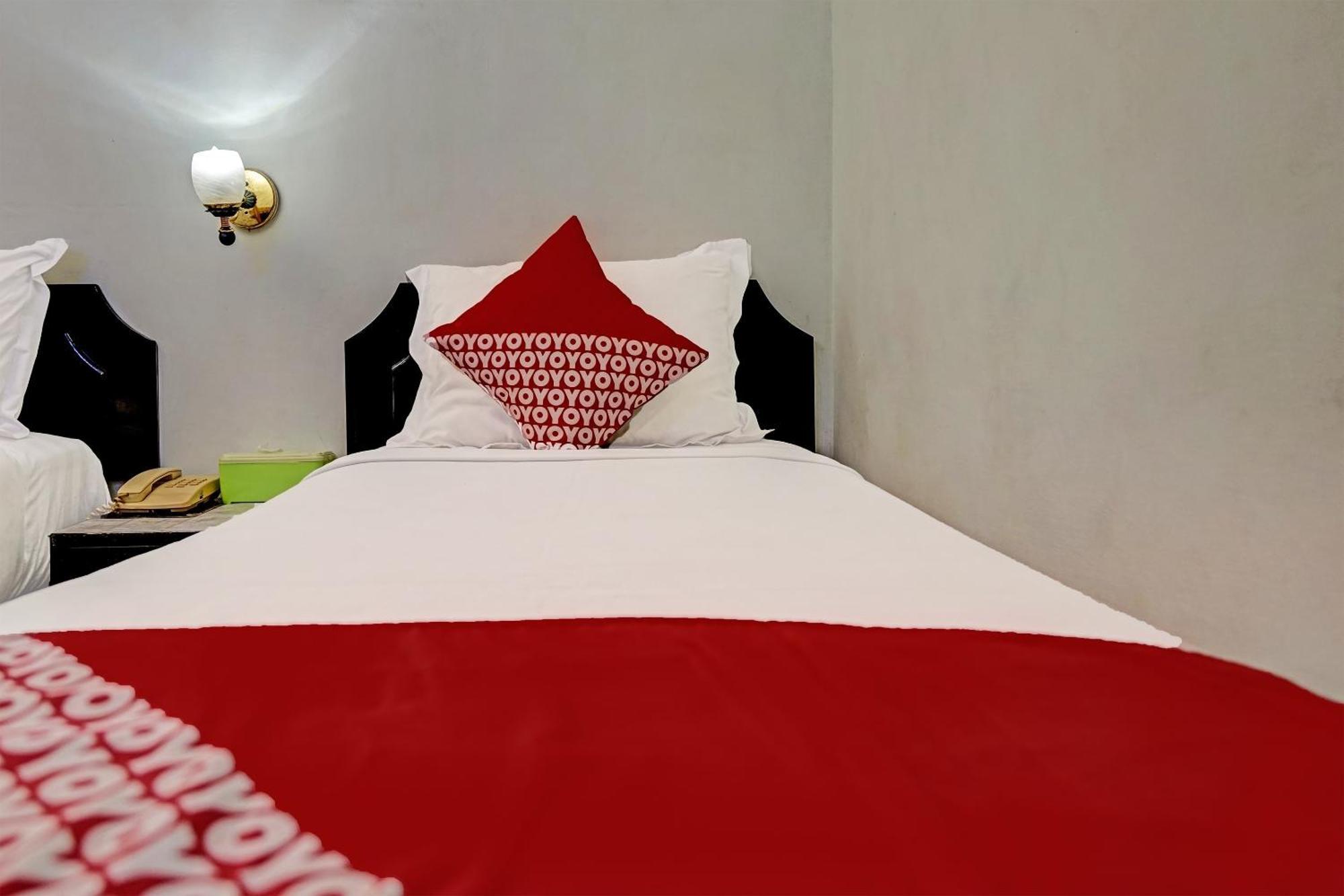 Super Oyo 91805 Hotel Wisma Bari Palembang Zewnętrze zdjęcie
