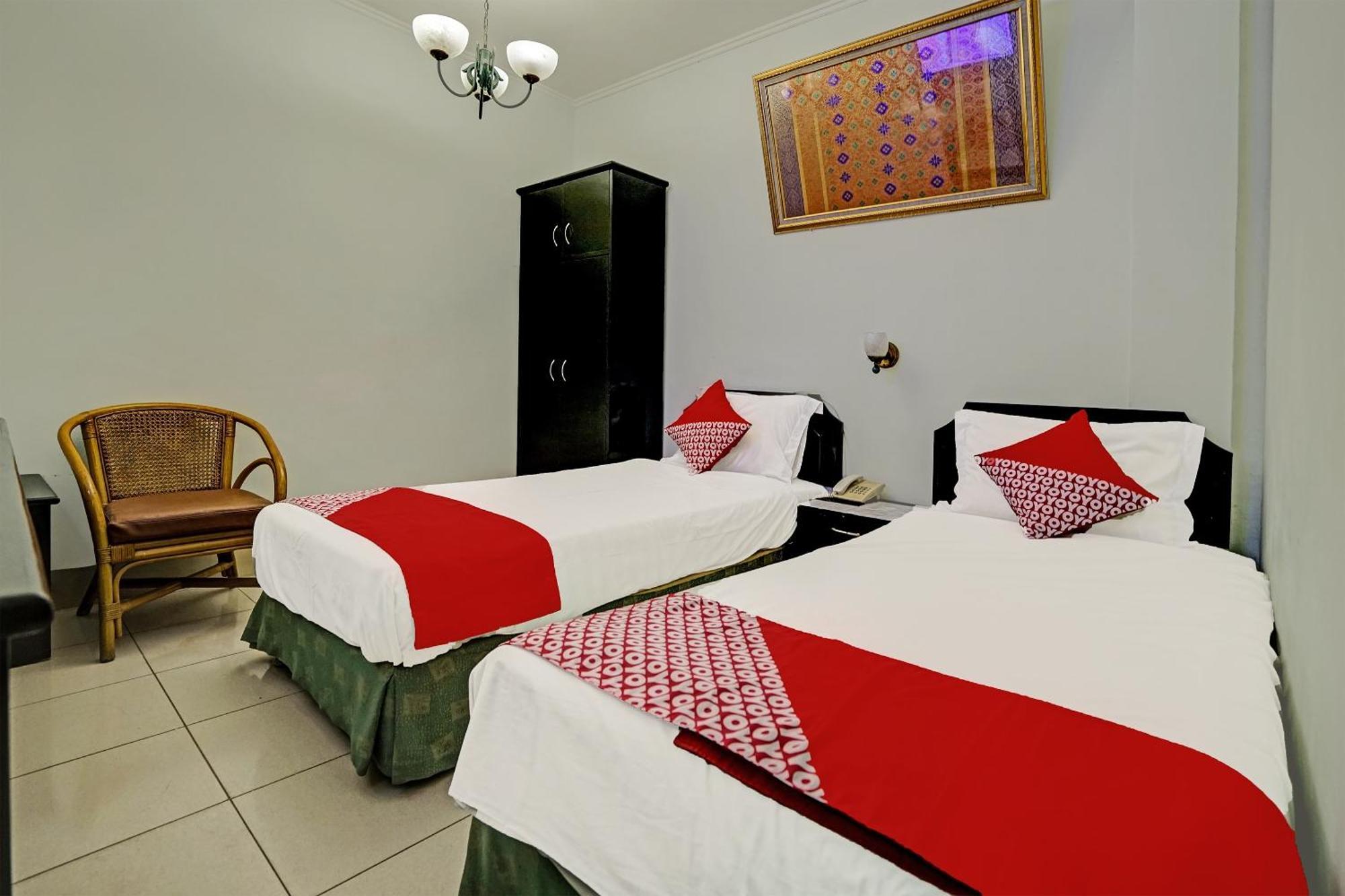 Super Oyo 91805 Hotel Wisma Bari Palembang Zewnętrze zdjęcie