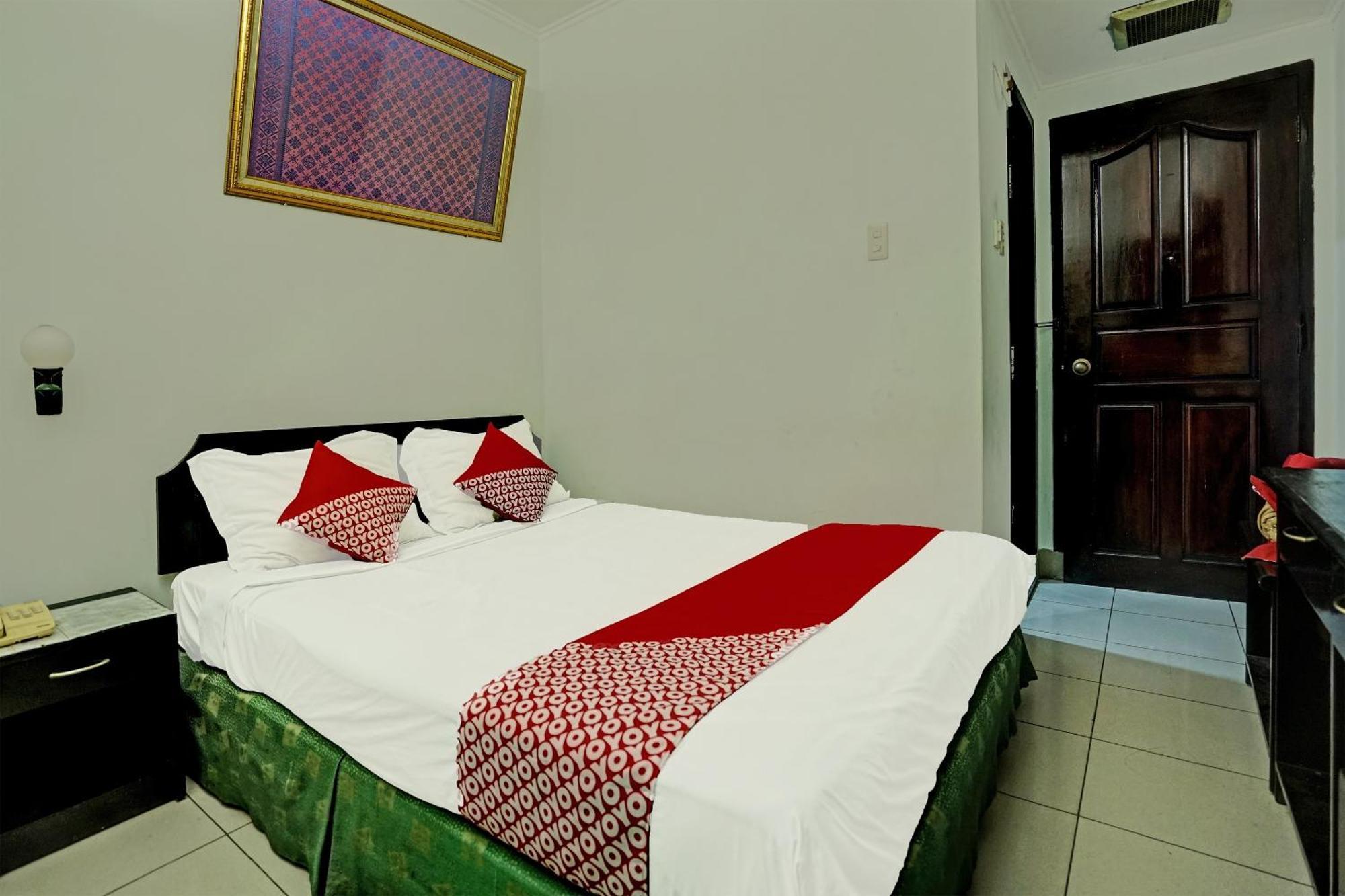 Super Oyo 91805 Hotel Wisma Bari Palembang Zewnętrze zdjęcie
